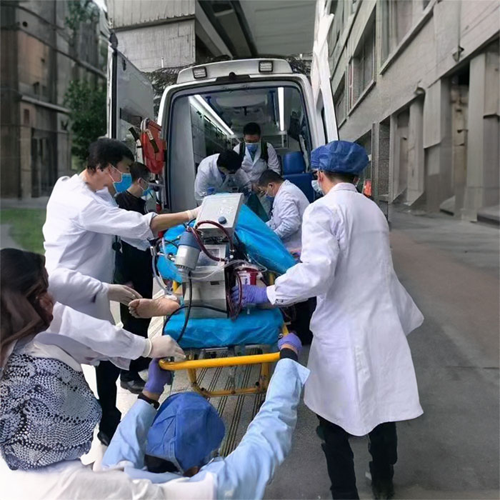 北京出租救护车联系电话