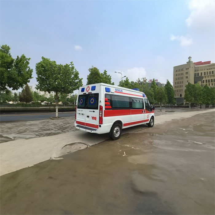 北京出租120
