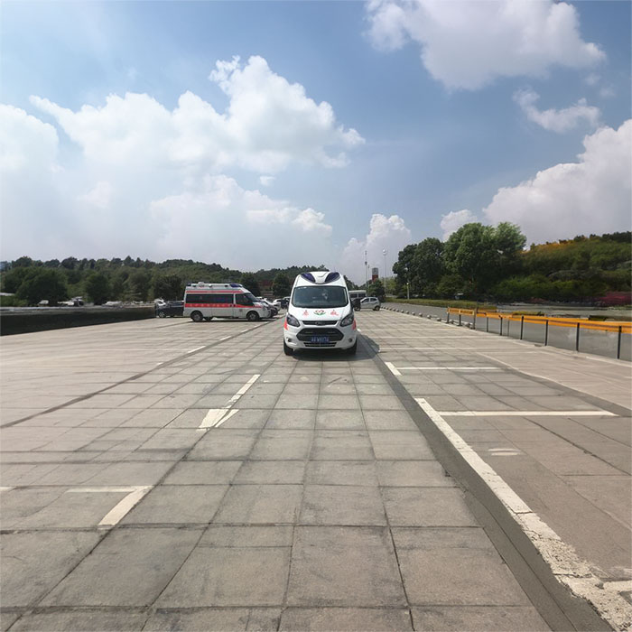 北京租赁救护车