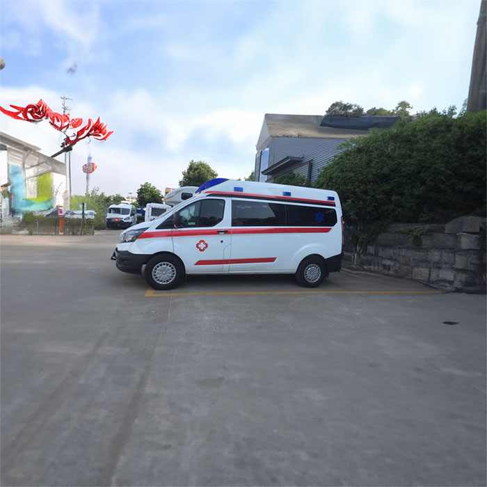北京租赁私人救护车联系方式