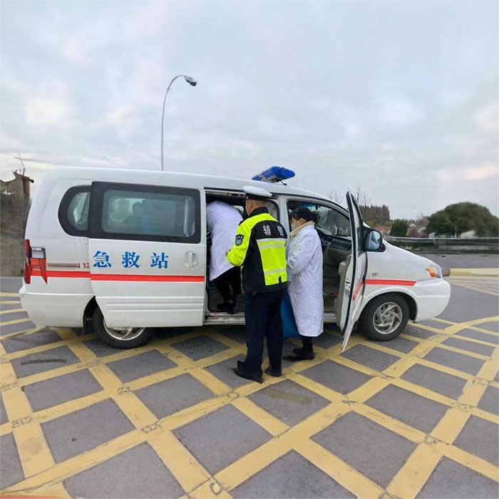 北京出租救护车联系方式