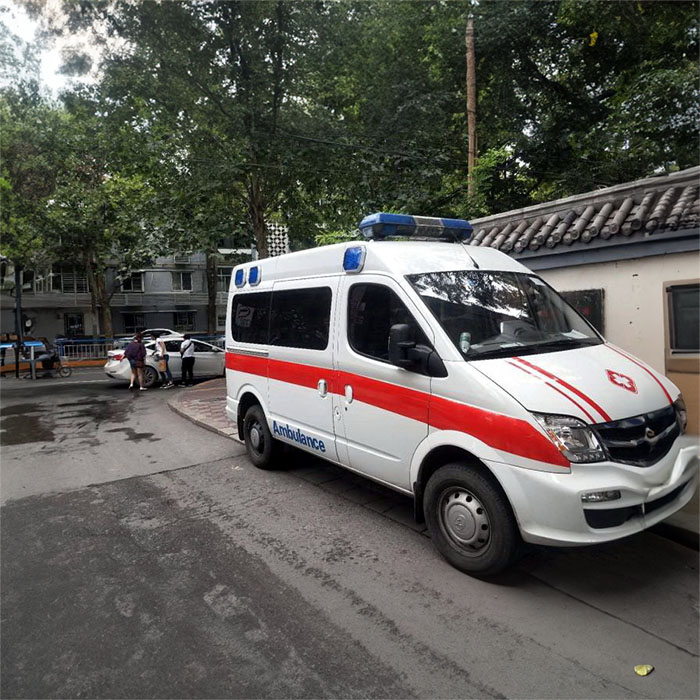 北京出租私人救护车联系方式