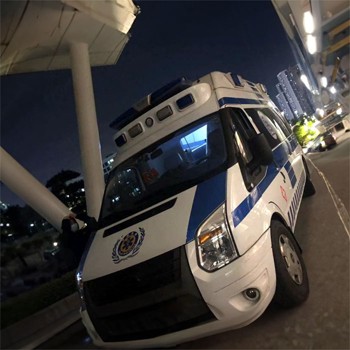 北京出租救护车联系电话