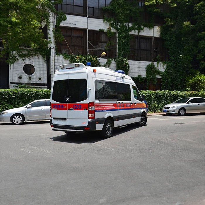 北京出租救护车电话号码