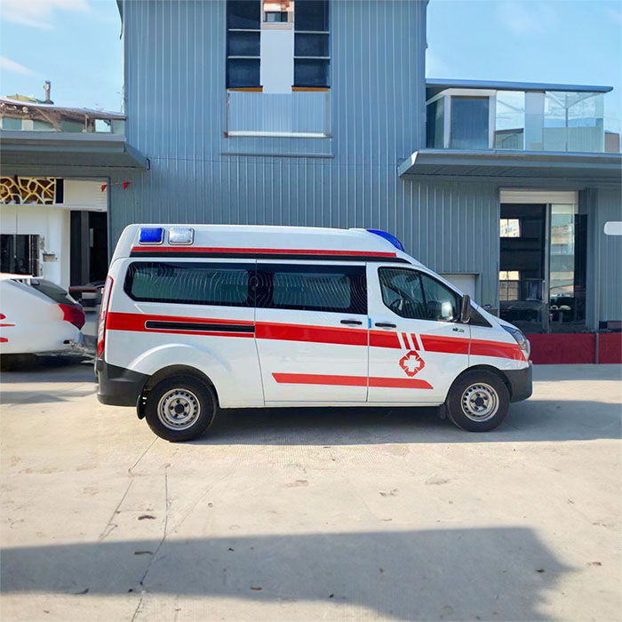 北京租赁私人救护车电话号码