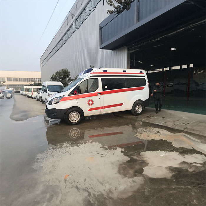 北京租赁私人救护车联系电话
