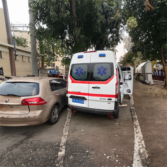 北京租赁救护车联系电话